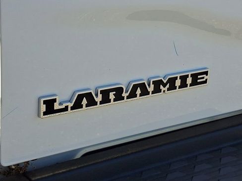 Used 2026 RAM 2500 Laramie AWD/4WD image 31