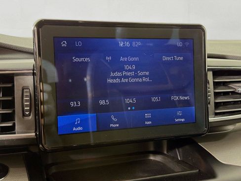 Used 2020 Ford Explorer XLT w/ Equipment Group 202A AWD/4WD image 19