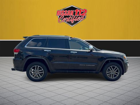 Used 2020 Jeep Grand Cherokee Limited AWD/4WD image 4