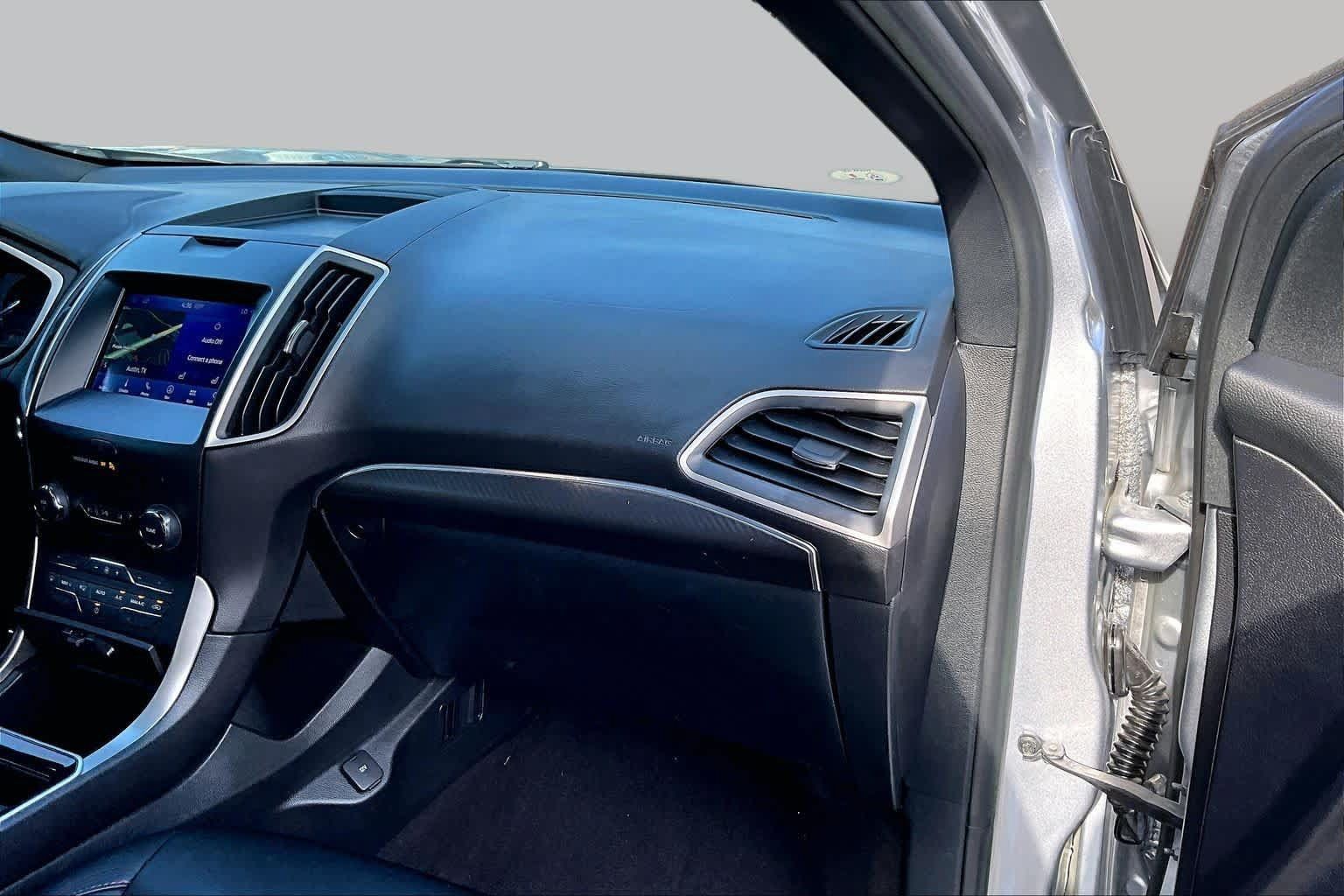 Used 2020 Ford Edge ST-Line FWD image 19