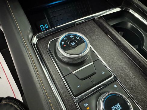 Used 2024 Ford Expedition Max Platinum image 23