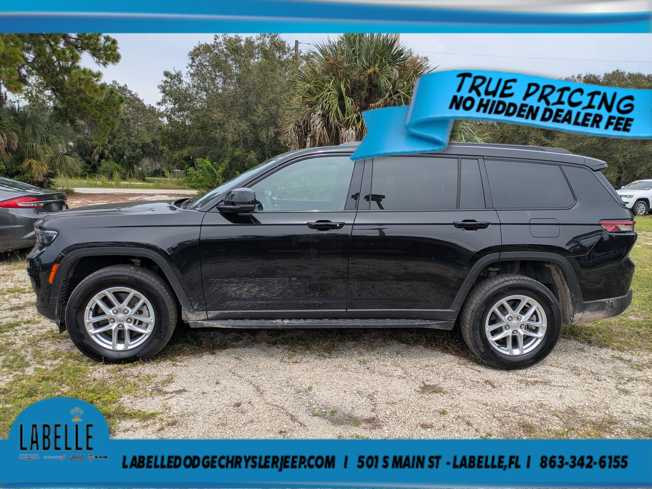 Used 2025 Jeep Grand Cherokee L Altitude RWD image 5
