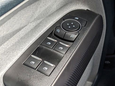 New 2025 Ford Maverick XLT w/ XLT Luxury Package image 25