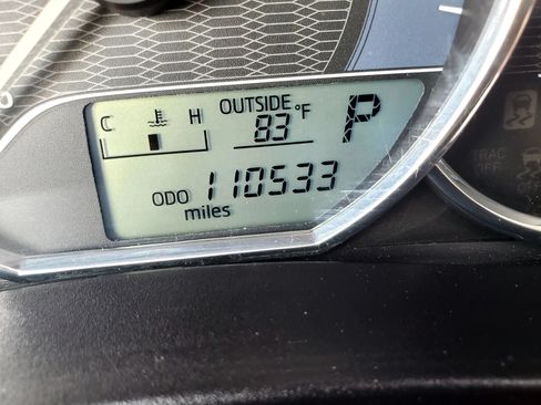 Used 2016 Toyota Corolla LE FWD image 43
