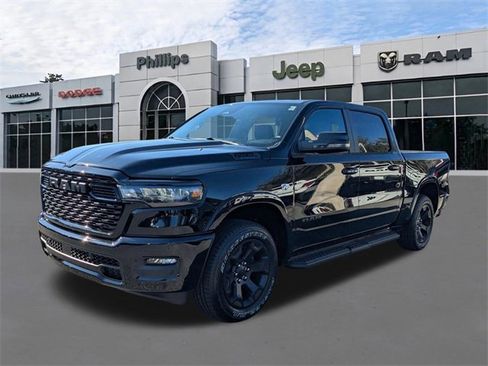 New 2026 RAM 1500 4x4 Crew Cab image 8