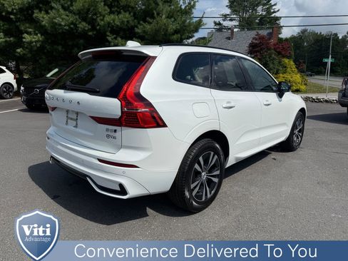 Certified 2024 Volvo XC60 B5 Core image 8