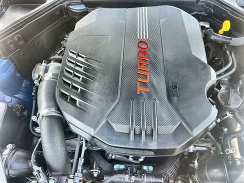 Used 2020 Kia Stinger GT RWD image 10