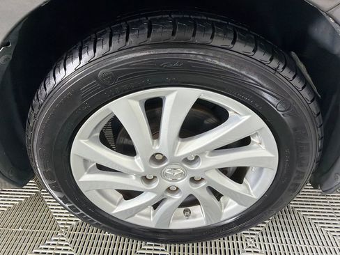 Used 2012 MAZDA MAZDA3 i Touring FWD image 12