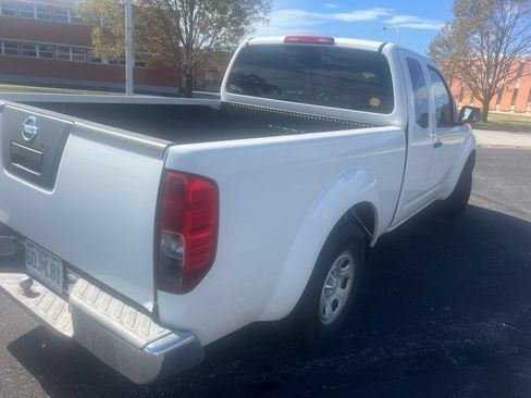 Used 2012 Nissan Frontier S w/ S Preferred Pkg RWD image 5