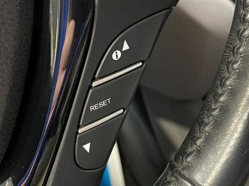 Used 2016 Honda Pilot Touring image 27