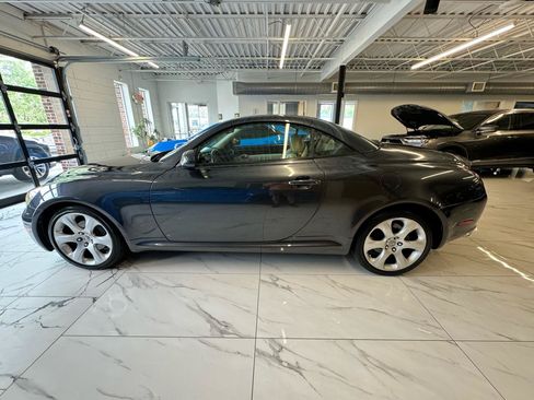 Used 2008 Lexus SC 430 Convertible RWD image 8