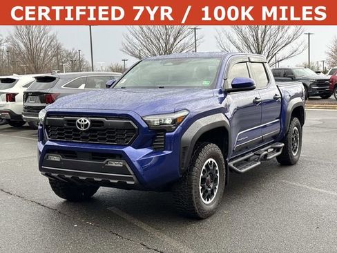 Used 2024 Toyota Tacoma TRD Off-Road image 5