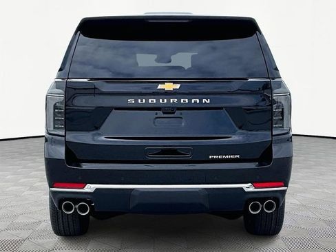 New 2026 Chevrolet Suburban Premier image 5