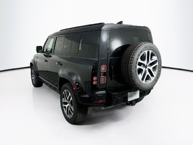 New 2026 Land Rover Defender 110 X-Dynamic SE AWD/4WD image 7