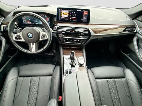 Used 2023 BMW 540i xDrive w/ Executive Package AWD/4WD image 16