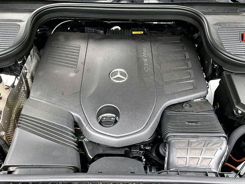 Used 2026 Mercedes-Benz GLE 450 4MATIC image 9