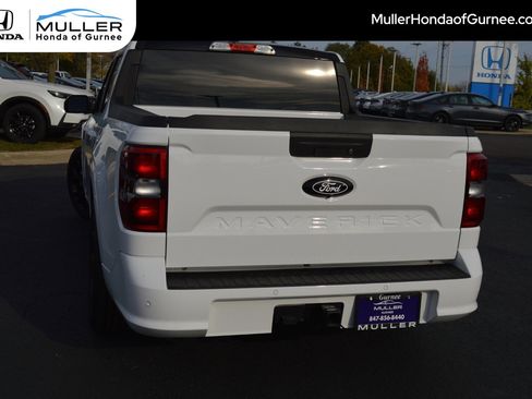Used 2025 Ford Maverick Lobo image 6