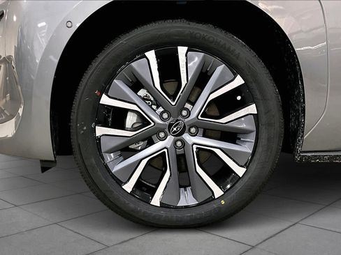 New 2026 Subaru Solterra Limited XT image 11