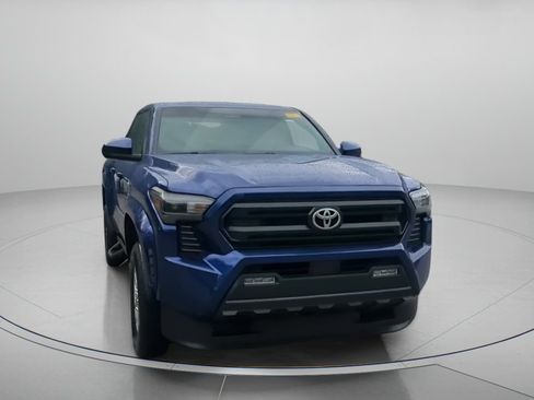 Used 2025 Toyota Tacoma SR5 RWD image 2