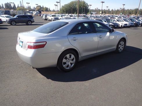 Used 2009 Toyota Camry Hybrid FWD image 5