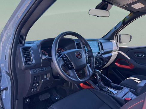 Used 2023 Nissan Frontier PRO-4X w/ Pro Convenience Package image 30