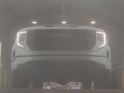 Used 2024 GMC Sierra 1500 Elevation w/ LPO, Elevation Black Package image 3