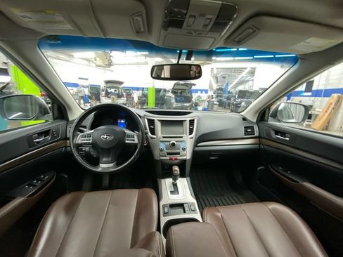 Used 2013 Subaru Outback 2.5i Limited AWD/4WD image 29