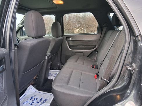 Used 2011 Ford Escape XLT w/ 201A Rapid Spec Order Code image 18