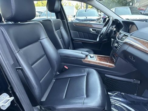 Used 2013 Mercedes-Benz E 350 4MATIC Sedan image 14