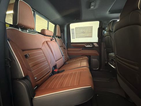 New 2026 GMC Sierra 2500 Denali Ultimate AWD/4WD image 37