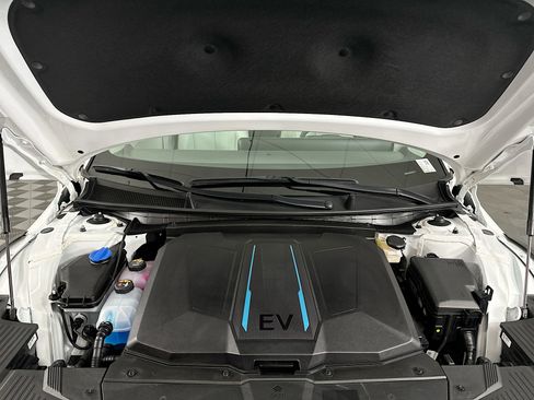 Used 2023 Hyundai Ioniq 5 SEL image 33