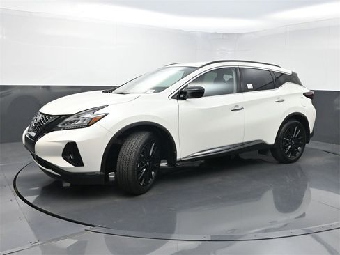 Used 2024 Nissan Murano SV w/ SV Midnight Edition Package image 21