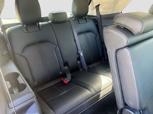 Used 2024 MAZDA CX-90 3.3 Turbo w/ Preferred Plus image 31