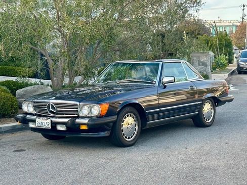 Used 1988 Mercedes-Benz 560 SL image 1