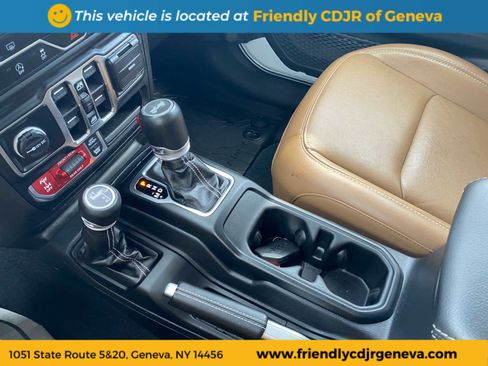 Used 2023 Jeep Wrangler Unlimited Rubicon w/ Steel Bumper Group image 17