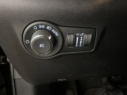 Used 2022 Jeep Compass Altitude w/ Convenience Group image 20