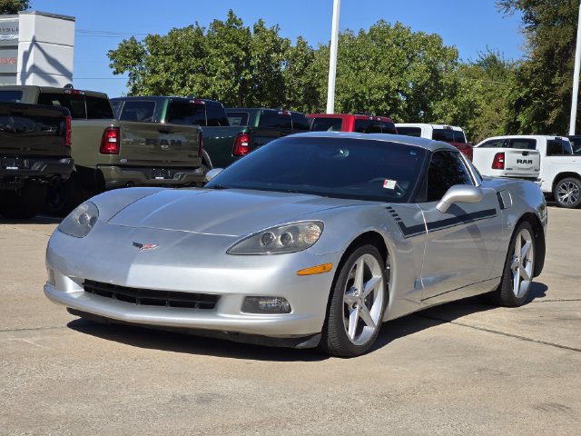 Used 2011 Chevrolet Corvette Coupe w/ 1LT RWD image 3