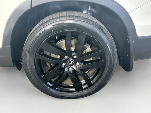 Used 2018 Honda Pilot Elite image 11