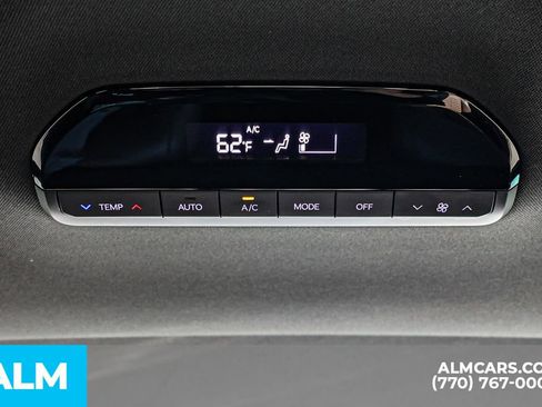 Used 2024 Kia EV9 Land image 62