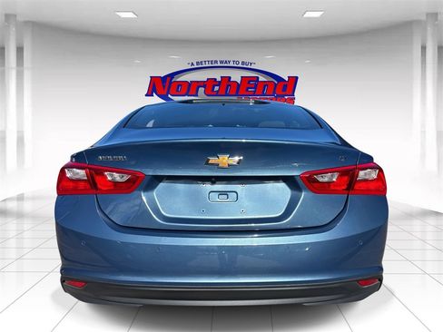 Used 2024 Chevrolet Malibu LT image 4