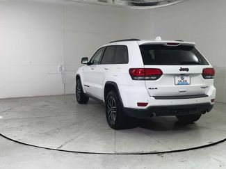 Used 2020 Jeep Grand Cherokee Trailhawk w/ Premium Lighting Group video 2