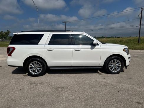 Used 2021 Ford Expedition Max XLT RWD image 3