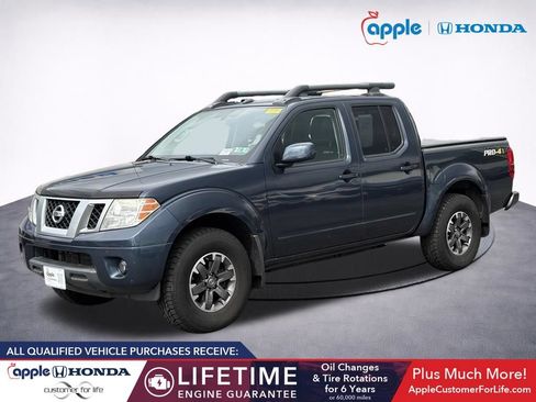 Used 2017 Nissan Frontier PRO-4X AWD/4WD image 3