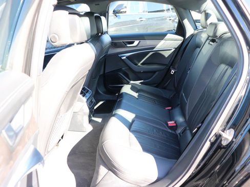 Used 2024 Audi A6 Premium Plus image 12