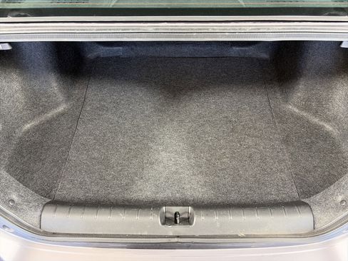 Used 2022 Honda Insight Touring image 14