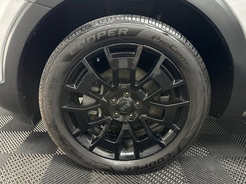 Used 2021 Kia Telluride EX w/ EX Premium Package image 38