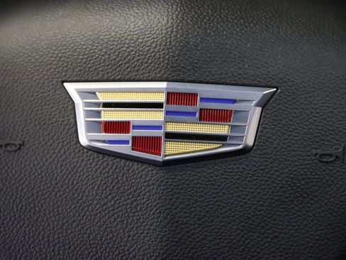 Used 2023 Cadillac XT4 Premium Luxury AWD/4WD image 43