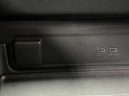 Used 2026 GMC Sierra EV Denali AWD/4WD image 22