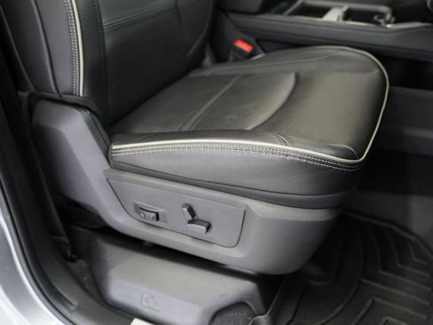 Used 2022 RAM 3500 Limited image 30