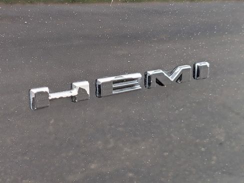 Used 2021 Dodge Challenger R/T RWD image 10